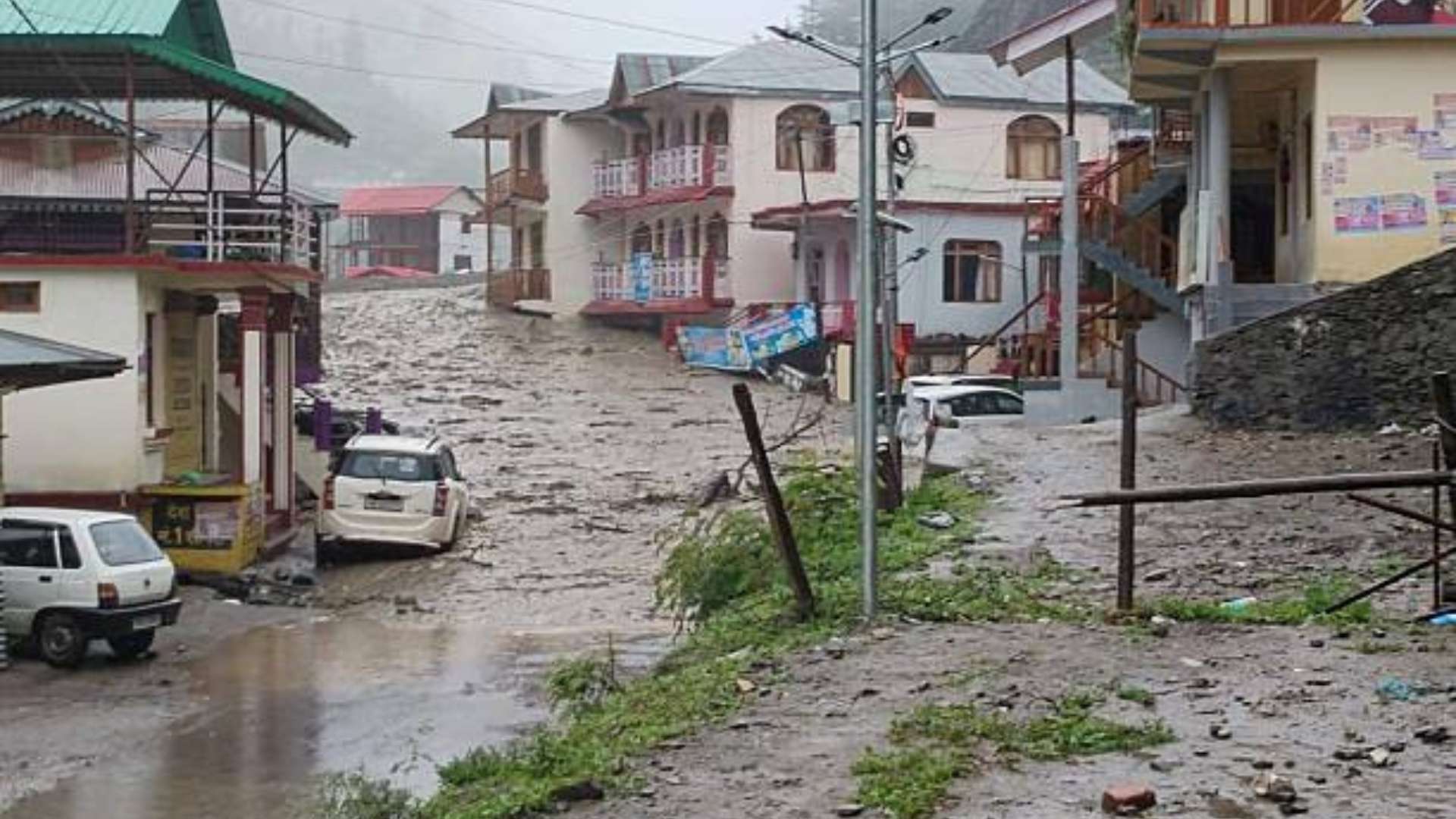 Civil society leaders urge RBI and banks to provide loan relief amid 2025 monsoon disaster losses