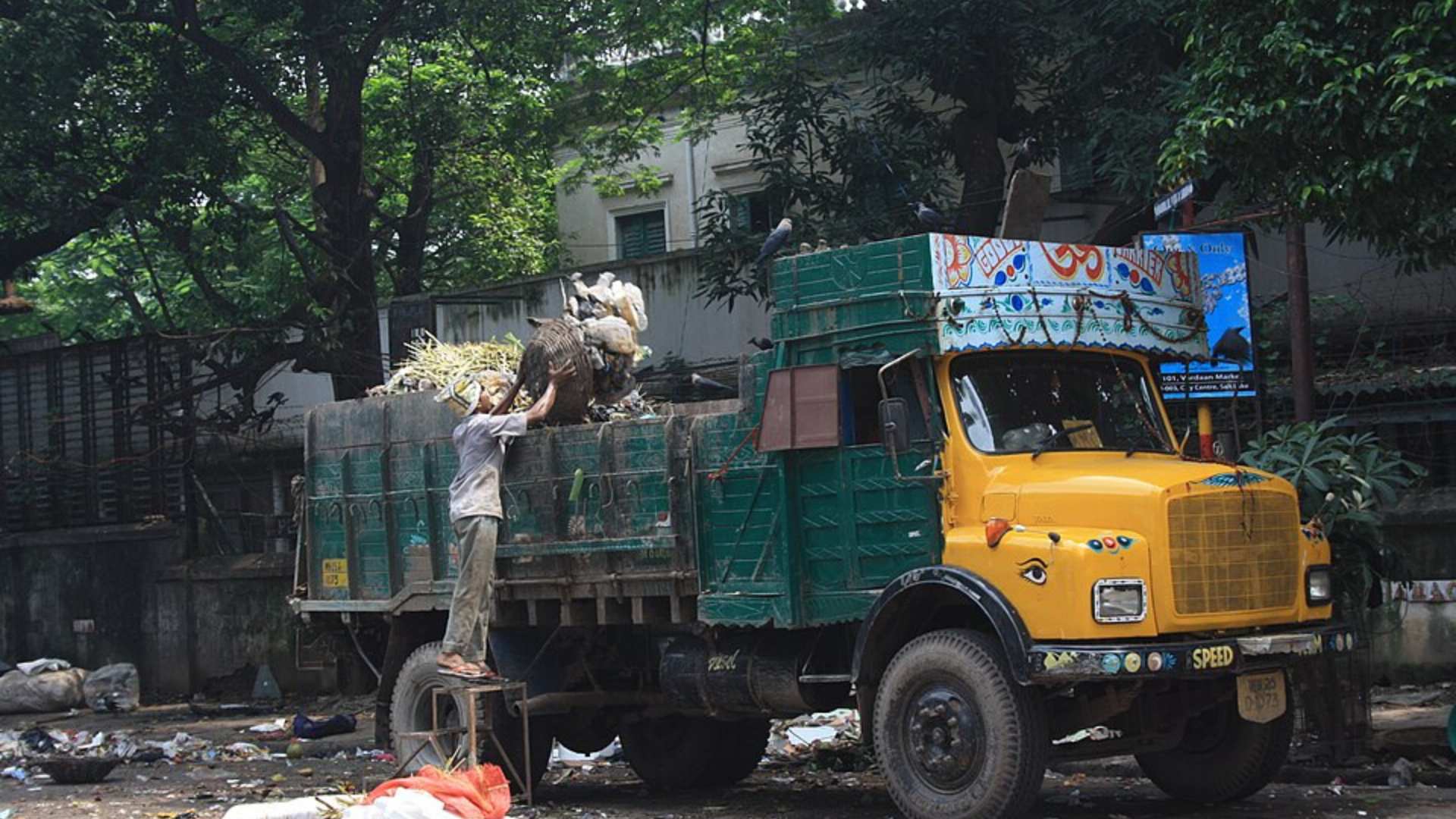 India’s waste management rules have a burning problem 